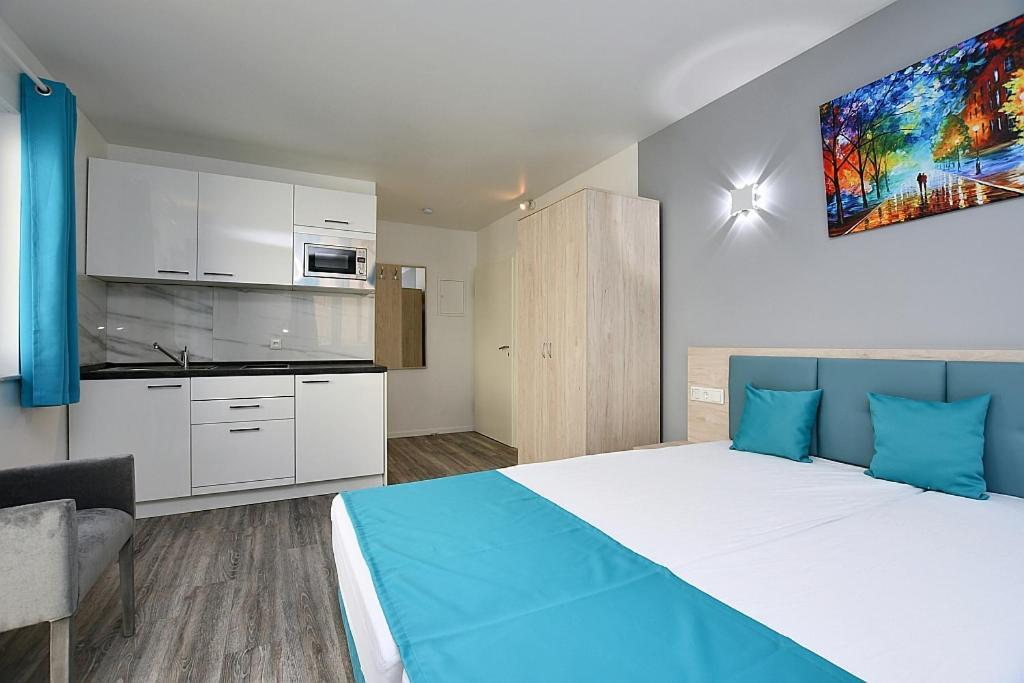 City-Hotel Zuffenhausen - Apartments 斯图加特 外观 照片